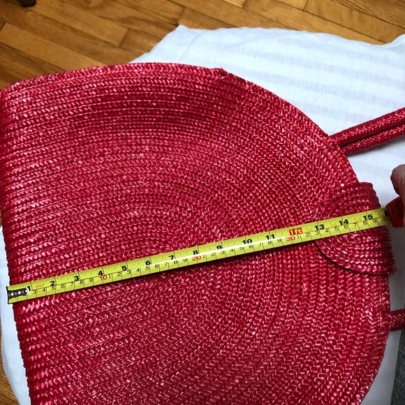 Giorgio Beverly Hills red tote, large. - Picture 6 of 14